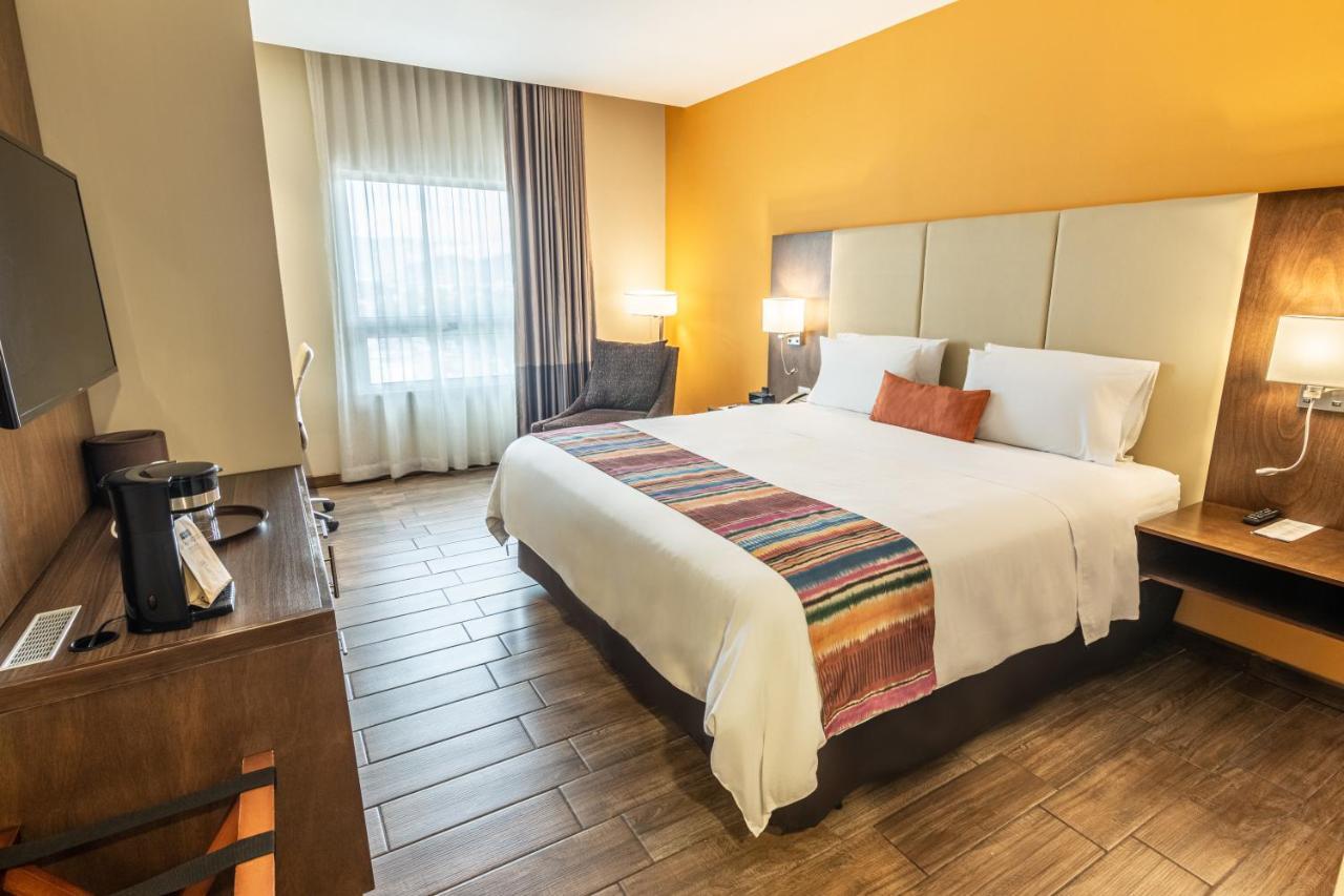 Latam Plaza Pradera 4*