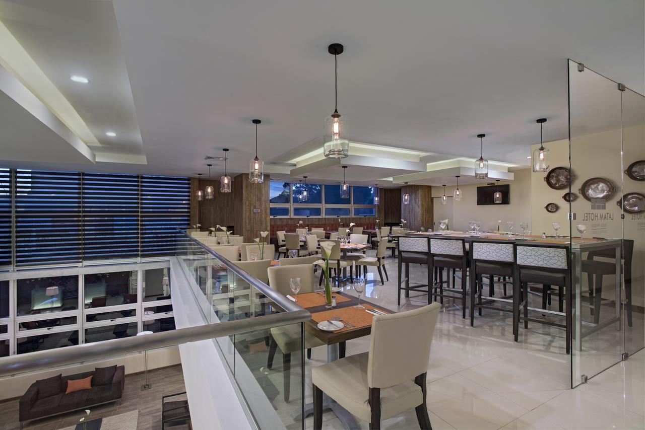 Latam Plaza Pradera מלון