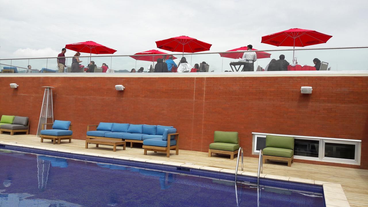 Latam Plaza Pradera מלון